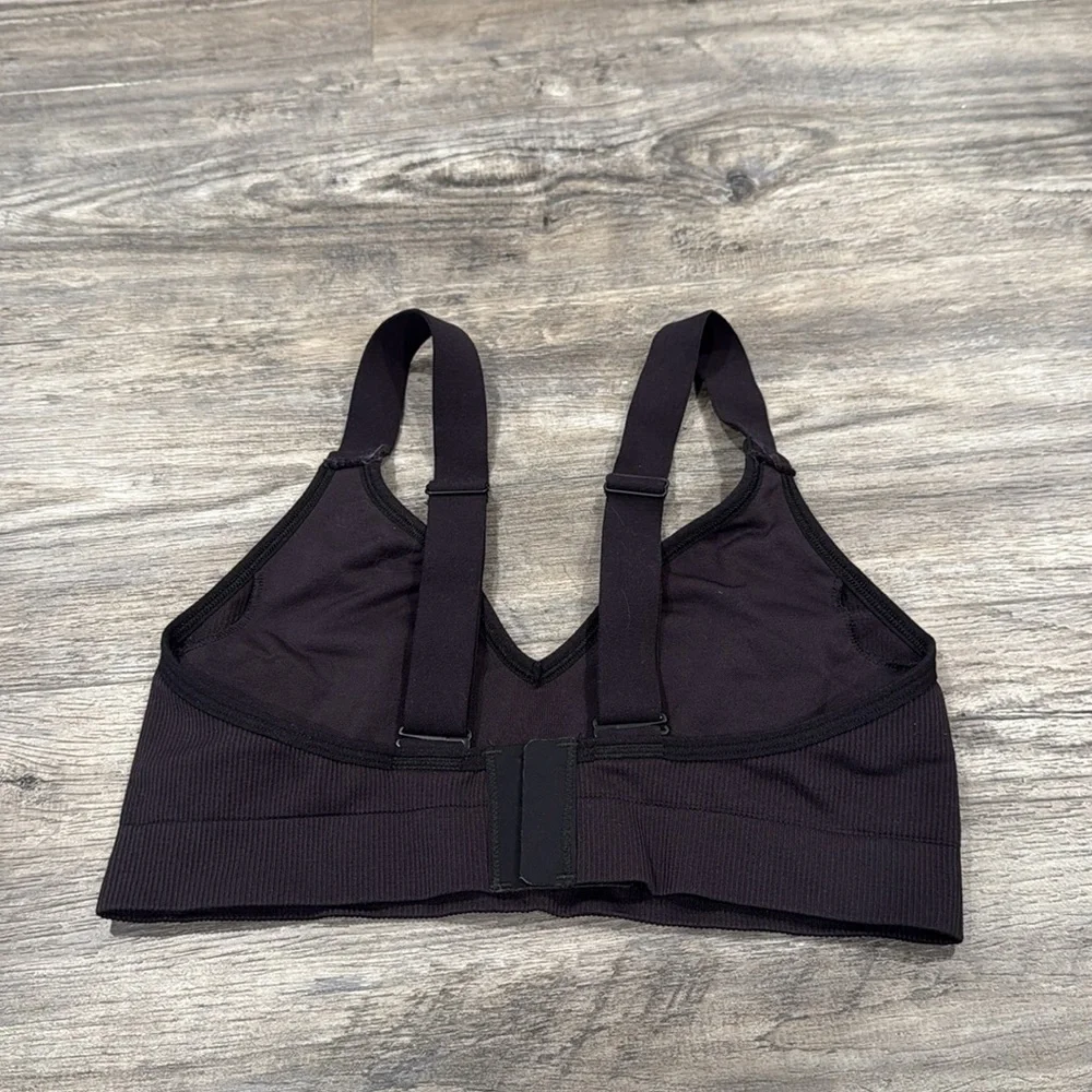 Alo Yoga Seamless Ribbed Favorite Bra Size M Black - Picture 5 of 12